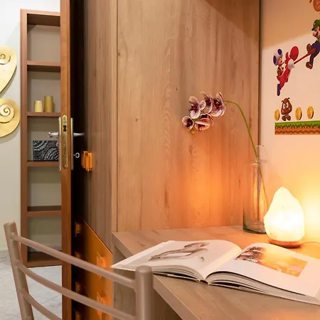 Sardinia Re - Shabby